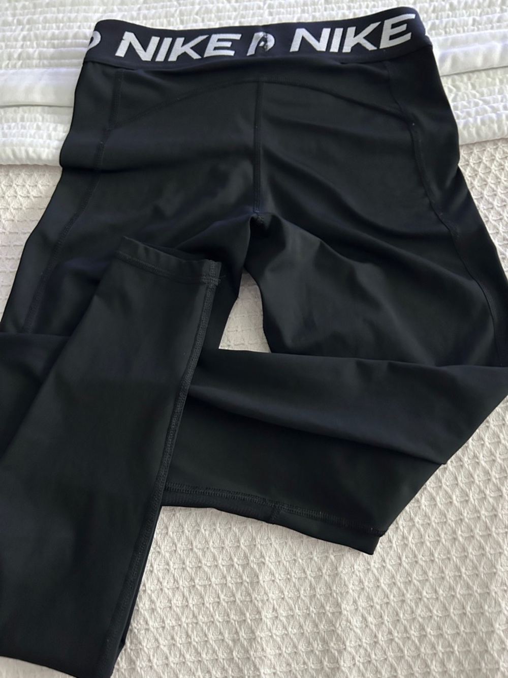 Nike Pro Athletic Leggings - Picture 8 of 10